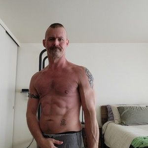 Meet your Posher, Posh